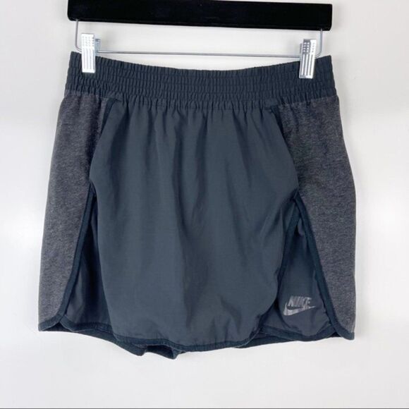 Nike Pants - Nike Dark Grey Black Tennis Skirt Athletic Shorts Y2K Women's Size Small